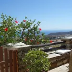Liotrivi, Traditional House * Apollonia